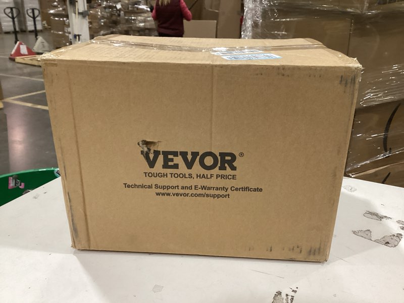 Condition photo showing New/Like New for Car Basket