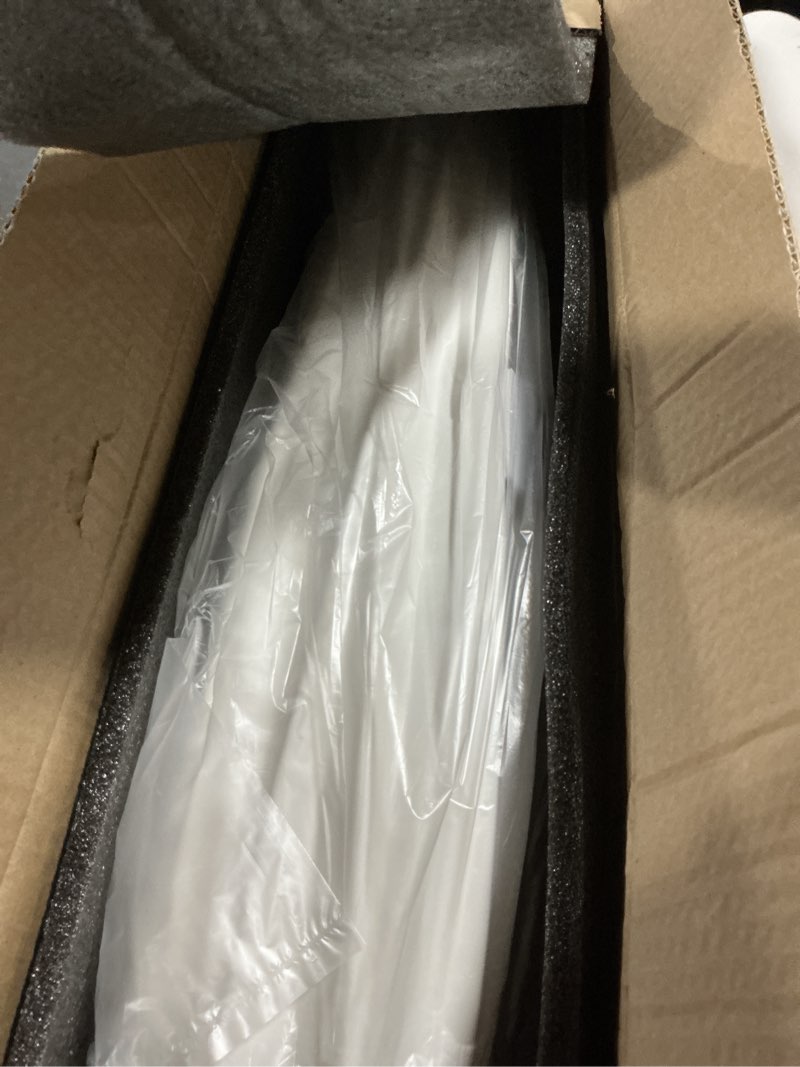 Condition photo showing Good Condition for White Ceramic Floor Vase 17.7 Inches Tall, Large Floor Vases for Office,Farmhouse,Living Room Modern Home Décor,Simple Origami Design Fall Decorative Porcelain Flower Arrangement Vase Ideal Gift Shape 2 17.7 Inch