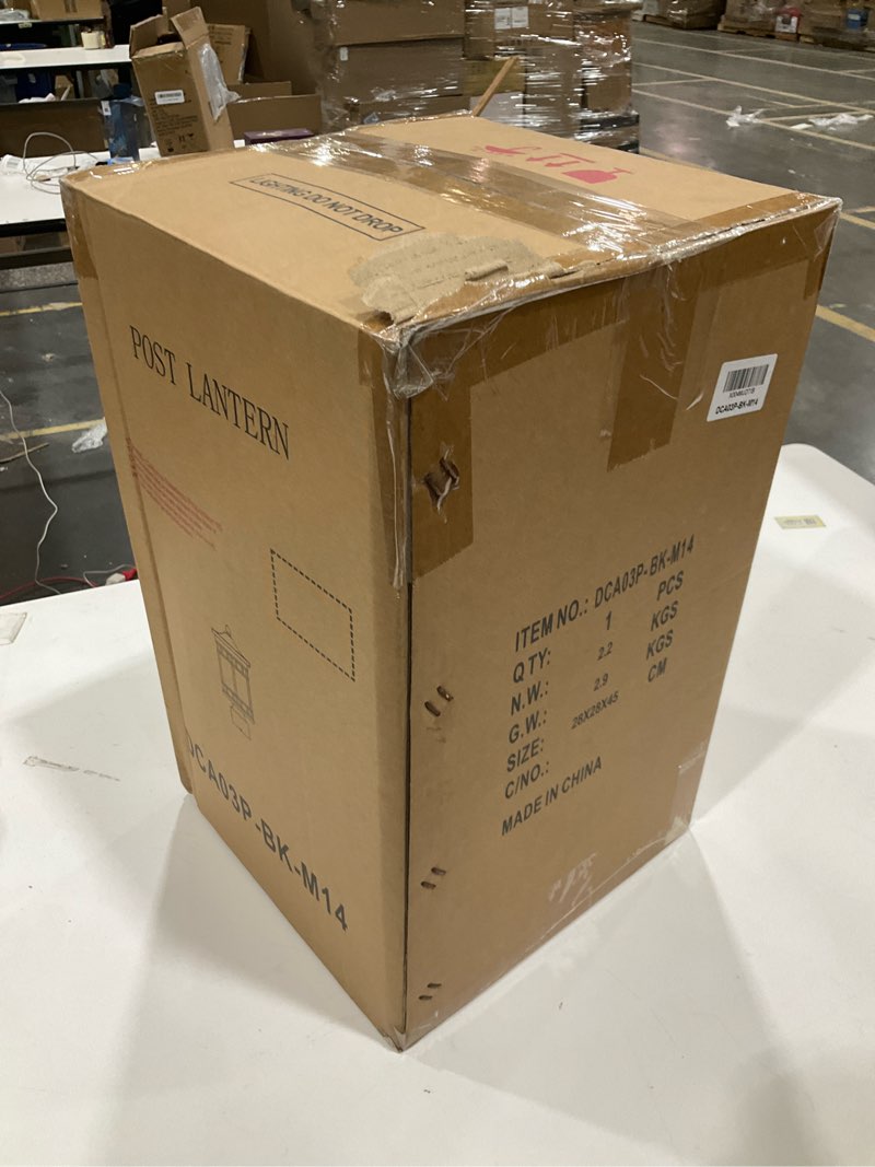 Condition photo showing Good Condition for Post lantern