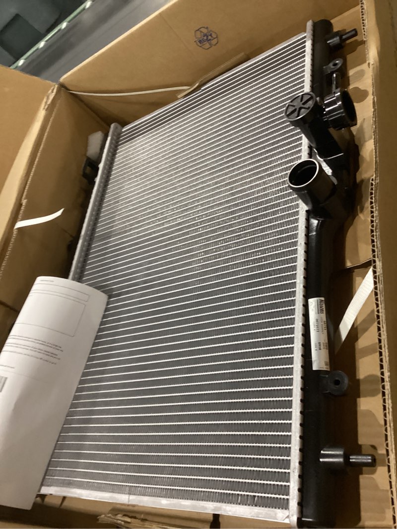 Nissens Radiator - 68741