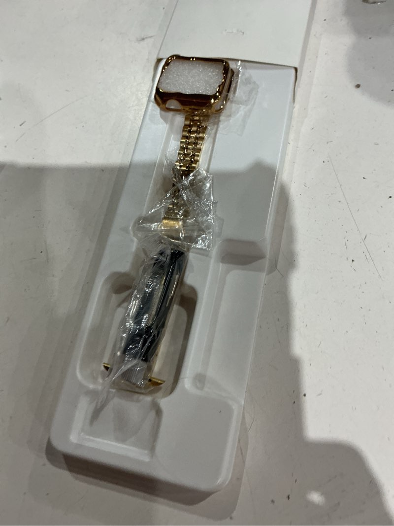 Condition photo showing Good Condition for qundaxi slim watch band compatible with apple watch 41mm 45mm 42mm 44mm 40mm 38mm metal stainless steel watchband suitable for iwatch 11/10/9/8/7/6/5/4/3/2/1/se series women luxury strap gold 38mm 40mm 41mm series 1-9/se