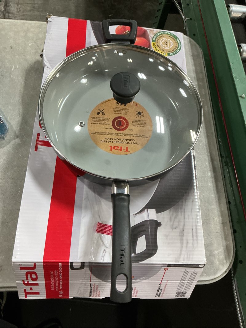 Condition photo showing Good Condition for t-fal kitchen solutions black 5 quarts ceramic non-stick jumbo cooker sauté pan with lid & helper handle