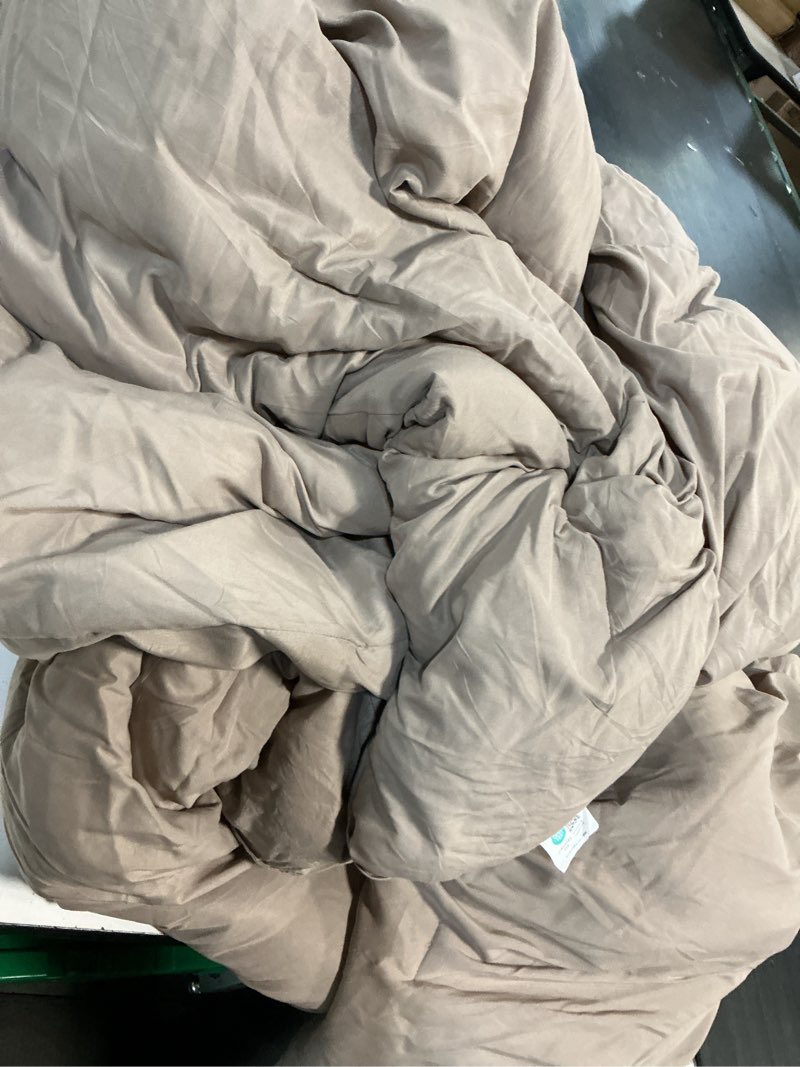 Condition photo showing As Is for california design den duvet cover queen/full only - winner good housekeeping best bedding awards 2025, 400 thread count sateen 100% cotton queen duvet covers, soft and durable - beige (golden tone) 26 - beige (golden tone) (no comforter) full/queen (92" x 90")
