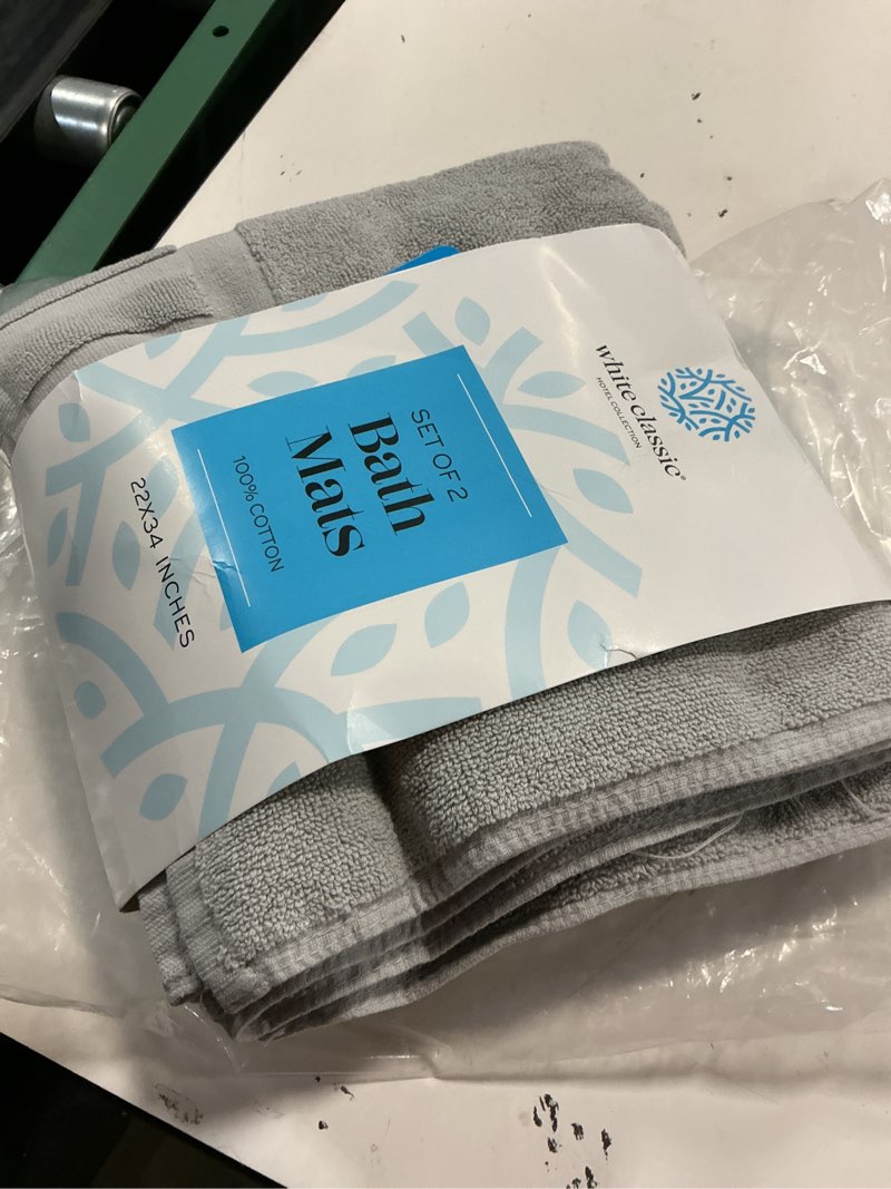 Condition photo showing Good Condition for white classic luxury bath mat floor towel set - absorbent cotton hotel spa shower/bathtub mats [not a bathroom rug] 22\"x34\" | 2 pack | silver 06: silver
