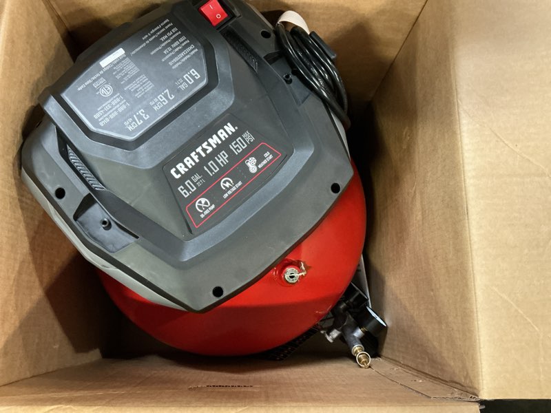 Condition photo showing Good Condition for craftsman 6-gallon portable electric 150 psi pancake air compressor