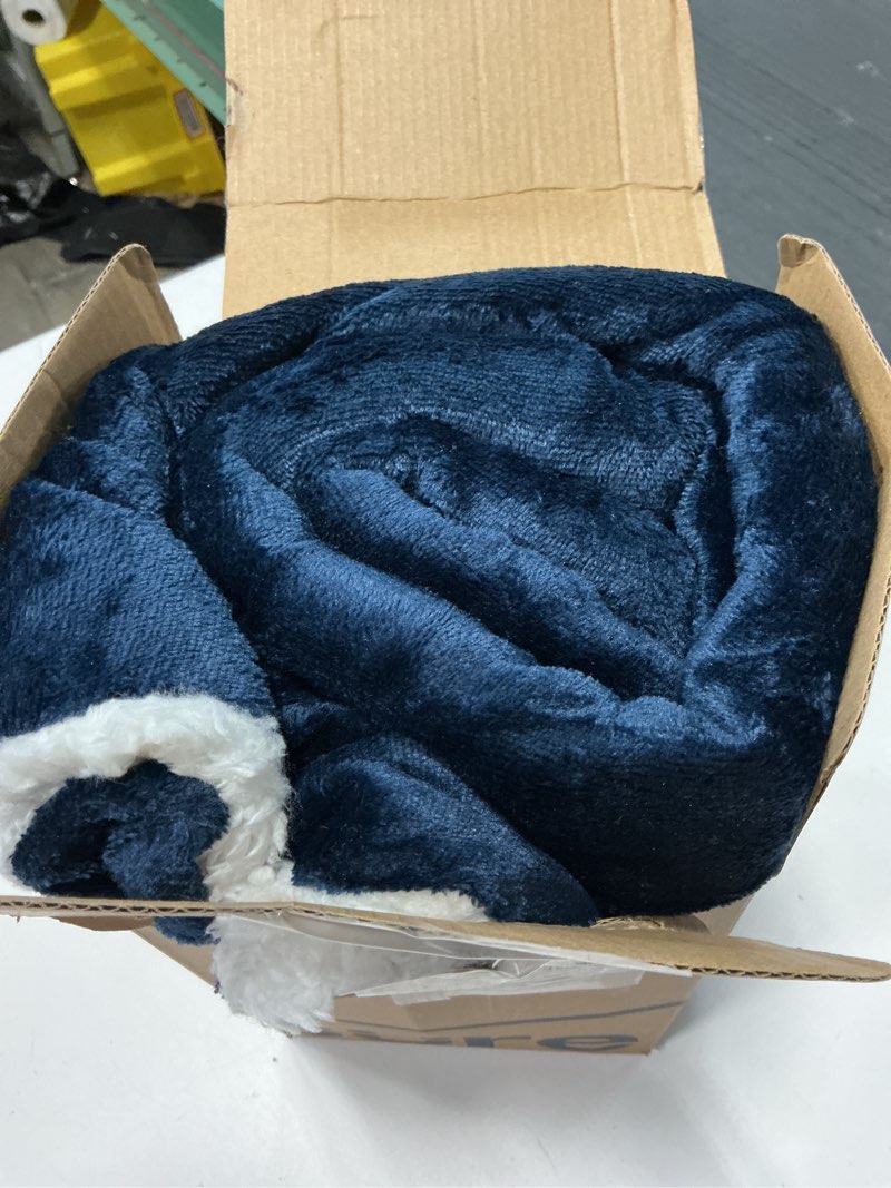 Condition photo showing Good Condition for Bedsure GentleSoft Sherpa Fleece Throw Blanket for Couch, Non-Heated, Thick and Warm Throw for Women and Men, Soft Fuzzy Plush Blanket for Winter, Navy, 50x60 Inches Throw (50" x 60") 03 - Navy