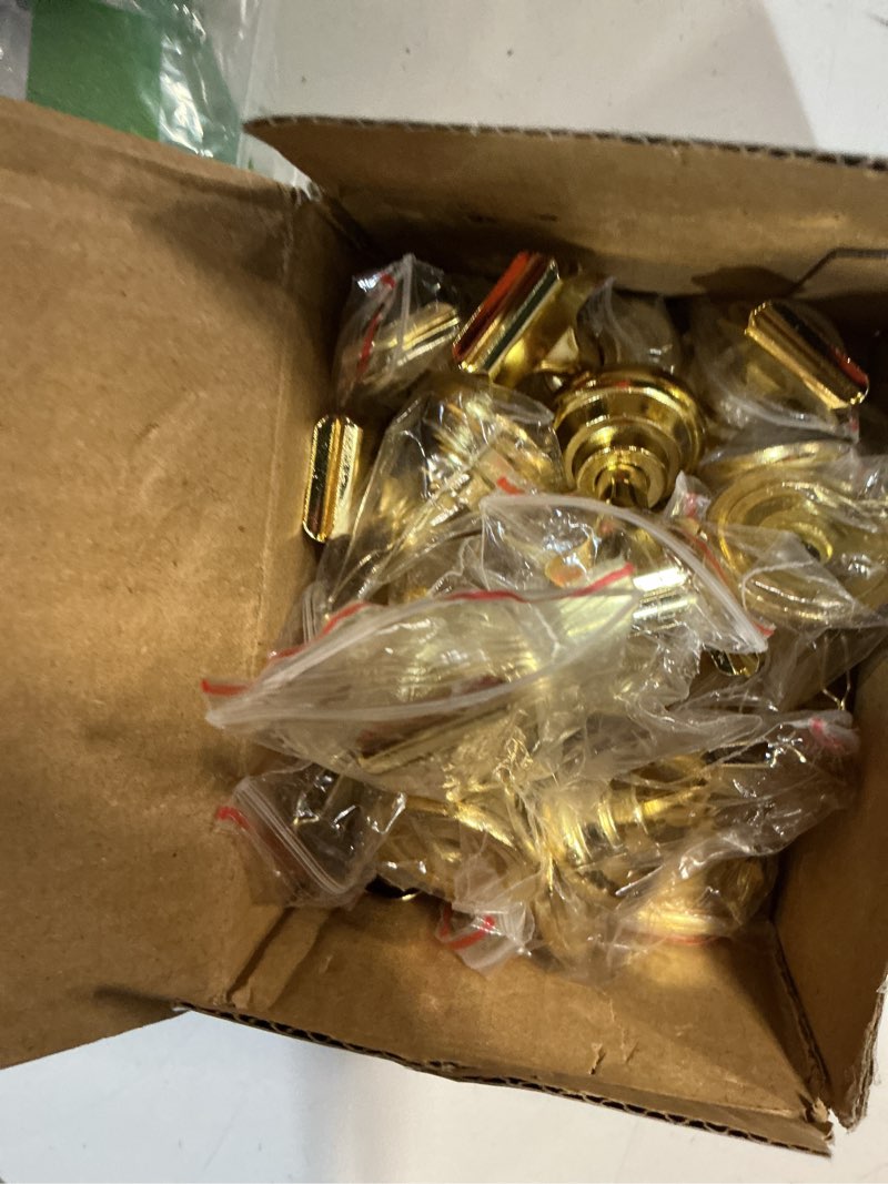 Condition photo showing New/Like New for urban deco 24 pieces table card holder place card holders 1.7 inches gold steel card holders for photos, food signs, memo notes, weddings, restaurants, birthday(gold 24pk)