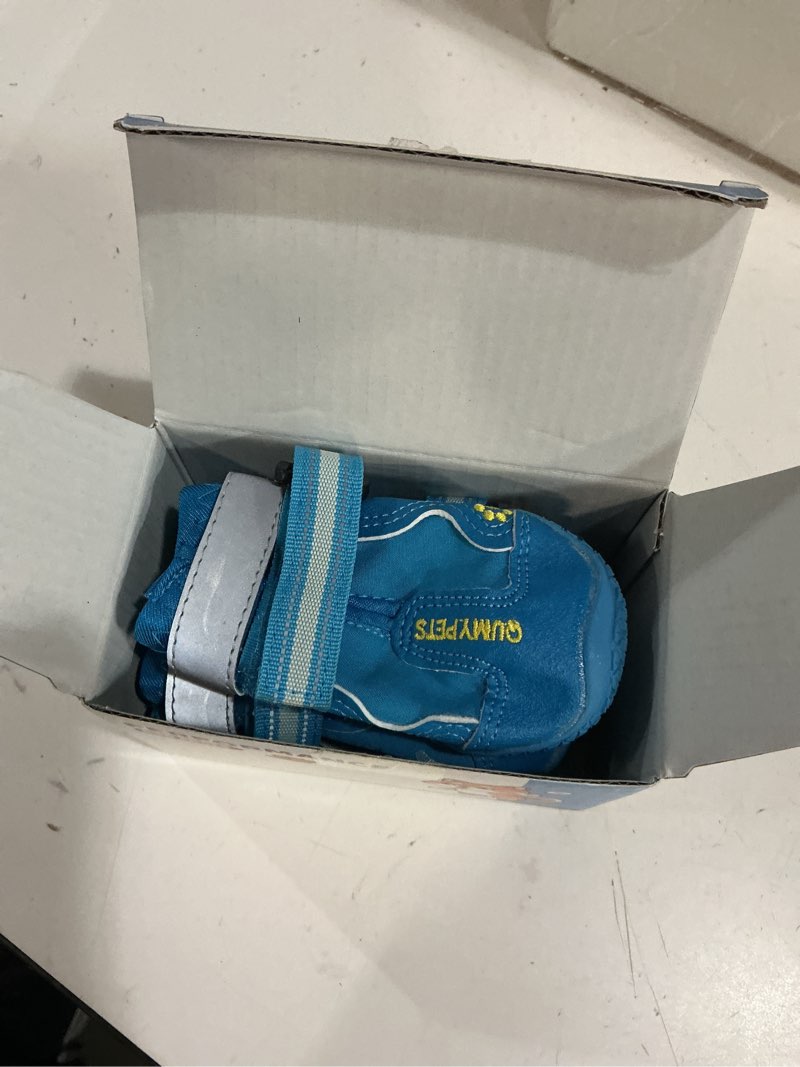 Condition photo showing New/Like New for qumy dog shoes for large dogs, medium dog boots & paw protectors for winter snowy day, summer hot pavement, water-resistant in rainy weather, outdoor walking, indoor hardfloors skid-resistant sole blue size 1: 1.8''x2.3''(w*l) (pack of 4)