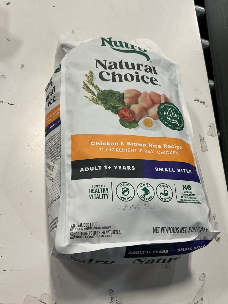 Condition photo showing New/Like New for (Best by Mar / 03 / 2026 ) Nutro Natural Choice Adult Small Bites Dog Food, Chicken & Brown Rice Recipe, 5 lb. Bag Chicken 5 Pound (Pack of 1)