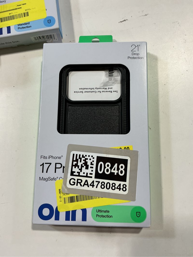 Condition photo showing Good Condition for onn magsafe compatible rugged phone case for iphone 17 pro - black