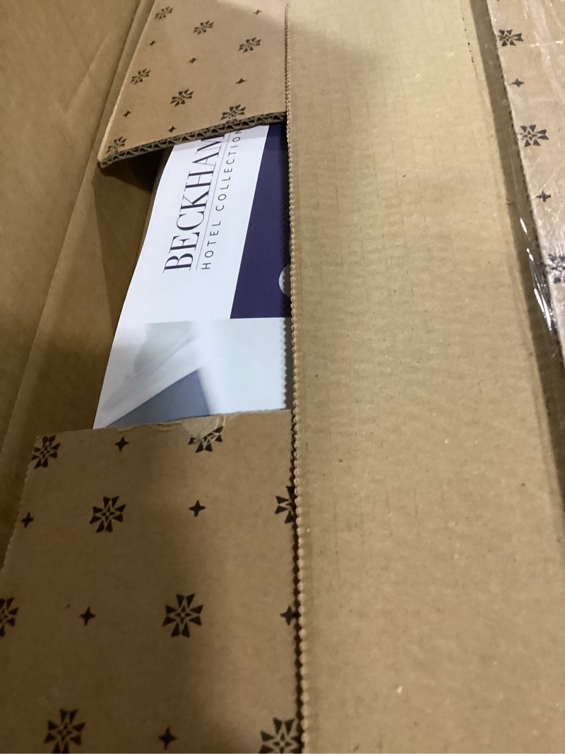 Condition photo showing Good Condition for beckham hotel collection bed pillows standard/queen size set of 2 - original soft down alternative pillow for sleeping - soft support for back, stomach or side sleepers queen / standard white