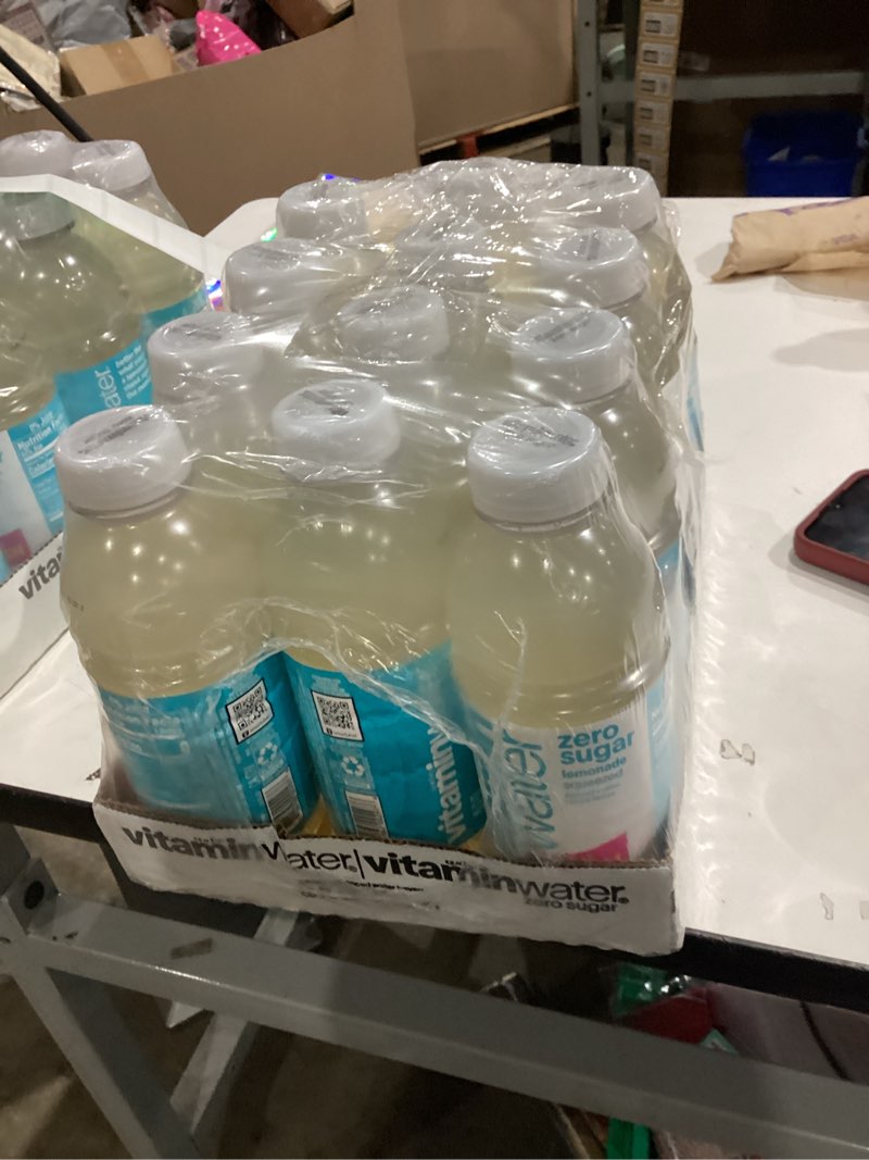 Condition photo showing New/Like New for vitaminwater Zero Sugar Squeezed Lemonade Nutrient Enhanced Flavored Water Beverage, 20 fl oz Bottles, 12 pack Zero Sugar Squeezed Lemonade 20.05 Fl Oz (Pack of 12)