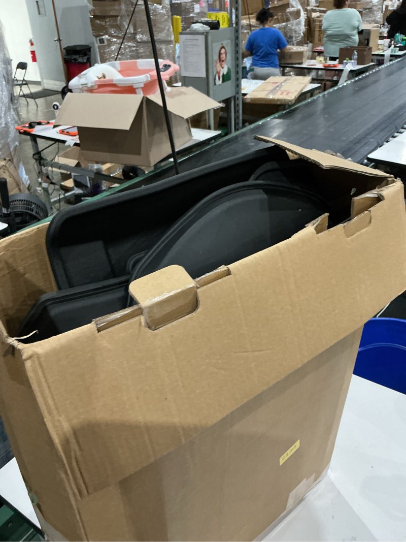 Condition photo showing As Is for smartliner custom fit floor liners