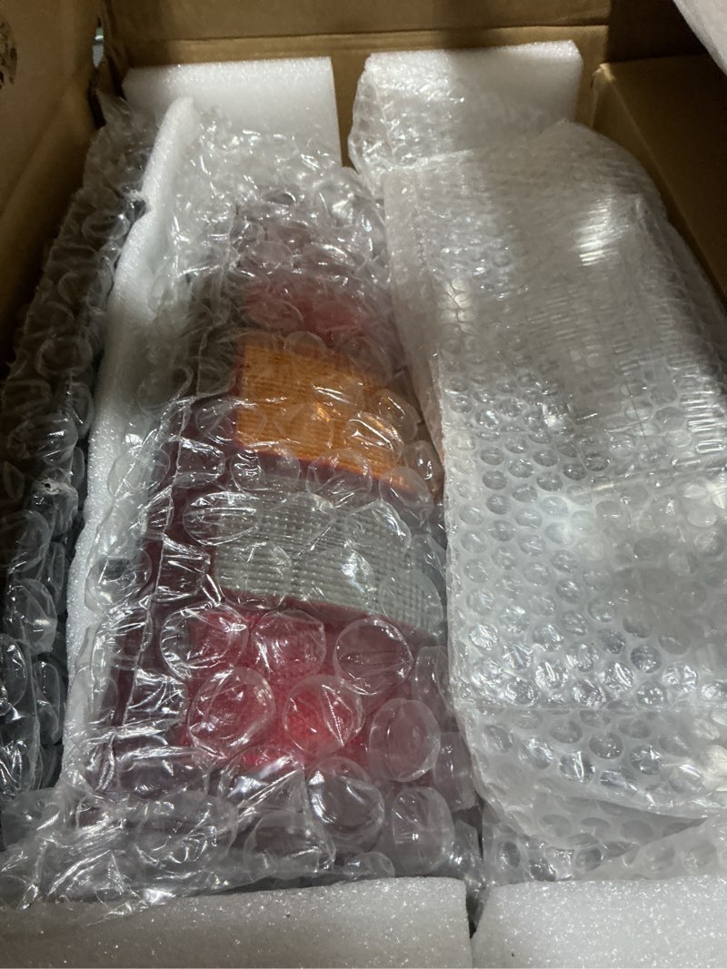 Condition photo showing Good Condition for Headlights + Tail lights Assembly OE -Style Compatible with 1999 2000 2001 2002 Chevy Silverado 1500 2500, Headlamp with Bumper Lights Rear Tail lights Headlights and Tail lights