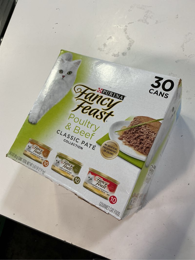 Condition photo showing New/Like New for fancy feast poultry and beef feast classic pate collection grain free wet cat food variety pack - (pack of 30) 3 oz. cans poultry & beef 3 ounce (pack of 30)