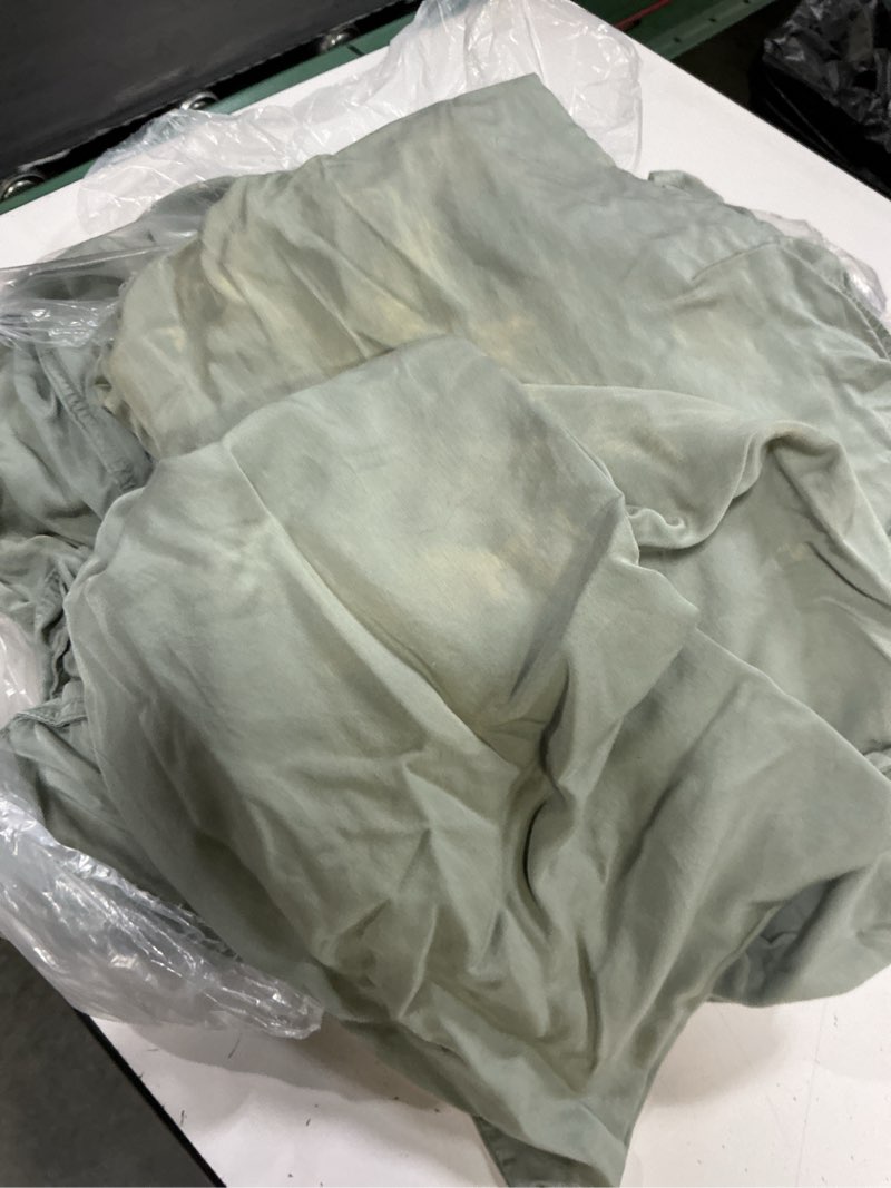 Condition photo showing As Is for bamboo sheet set, queen, eucalyptus