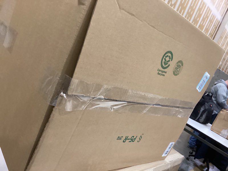 Condition photo showing New/Like New for Chezmoi Collection Upland 7-Piece Quilted Patchwork Comforter Set, Lavender/Gray/Purple, Queen Queen Lavender/Gray/Purple