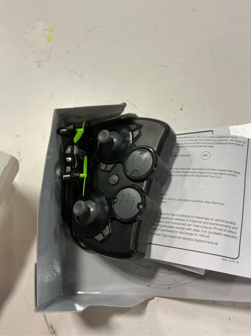 Condition photo showing As Is for sky viper dash nano