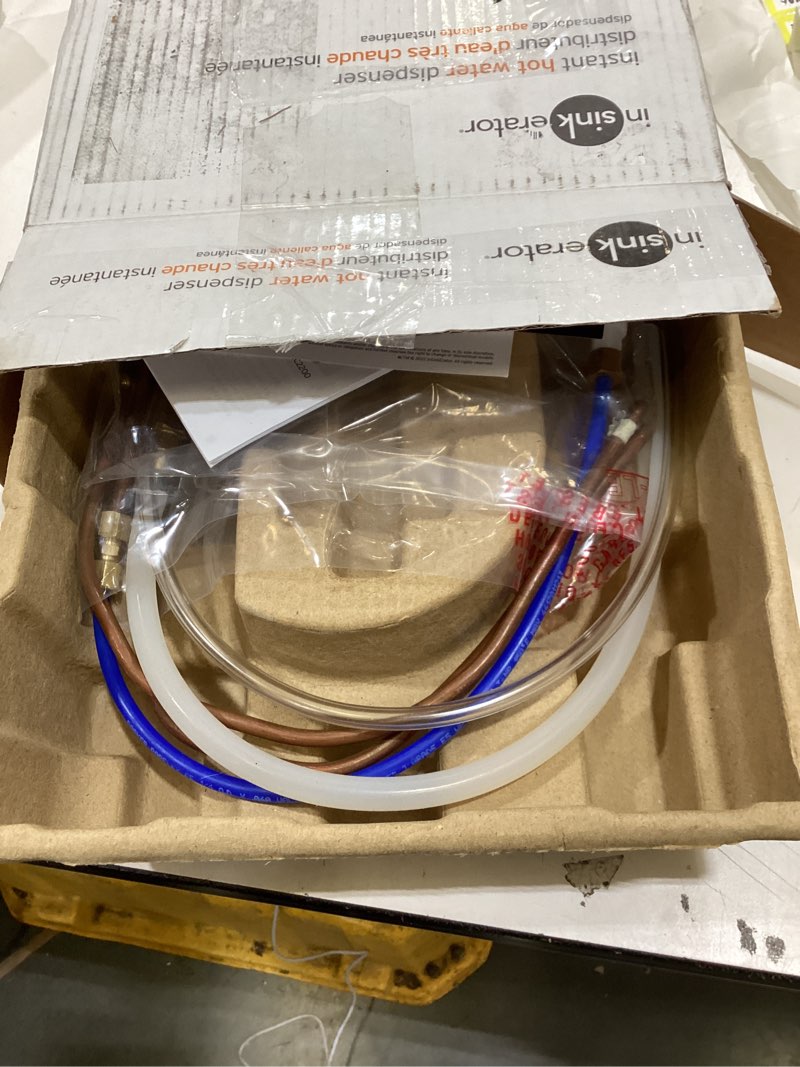 Condition photo showing Good Condition for InSinkErator F-HC1100C 719537 Contemporary Instant Hot & Cold Water Dispenser, One Size, Chrome Chrome Hot and Cold Faucet