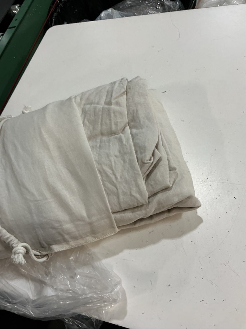 Condition photo showing As Is for  quince organic cotton king/cal king duvet cover u61