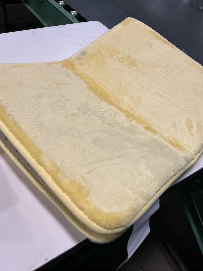 Condition photo showing Good Condition for clara clark bathroom rugs, velvet memory foam bath mat, non-slip bath rugs, machine wash, dries quickly, ultra soft plush bath mats for bathroom, mellow yellow 24 x 36