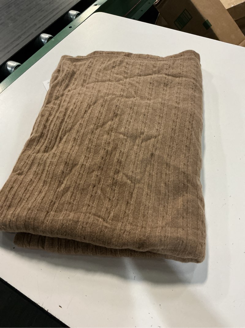 Condition photo showing Good Condition for cable knit cashmere throw, 50x70, teak