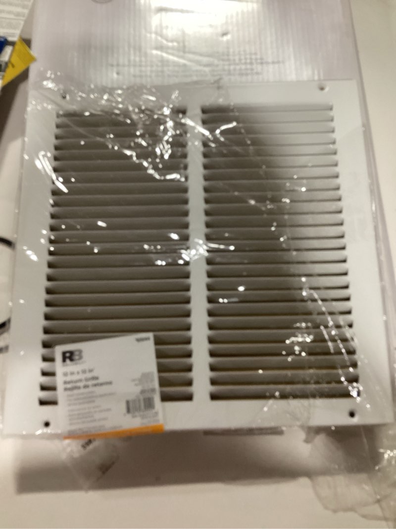 Condition photo showing Good Condition for RELIABILT 12-in x 12-in Steel White Sidewall/Ceiling Grille