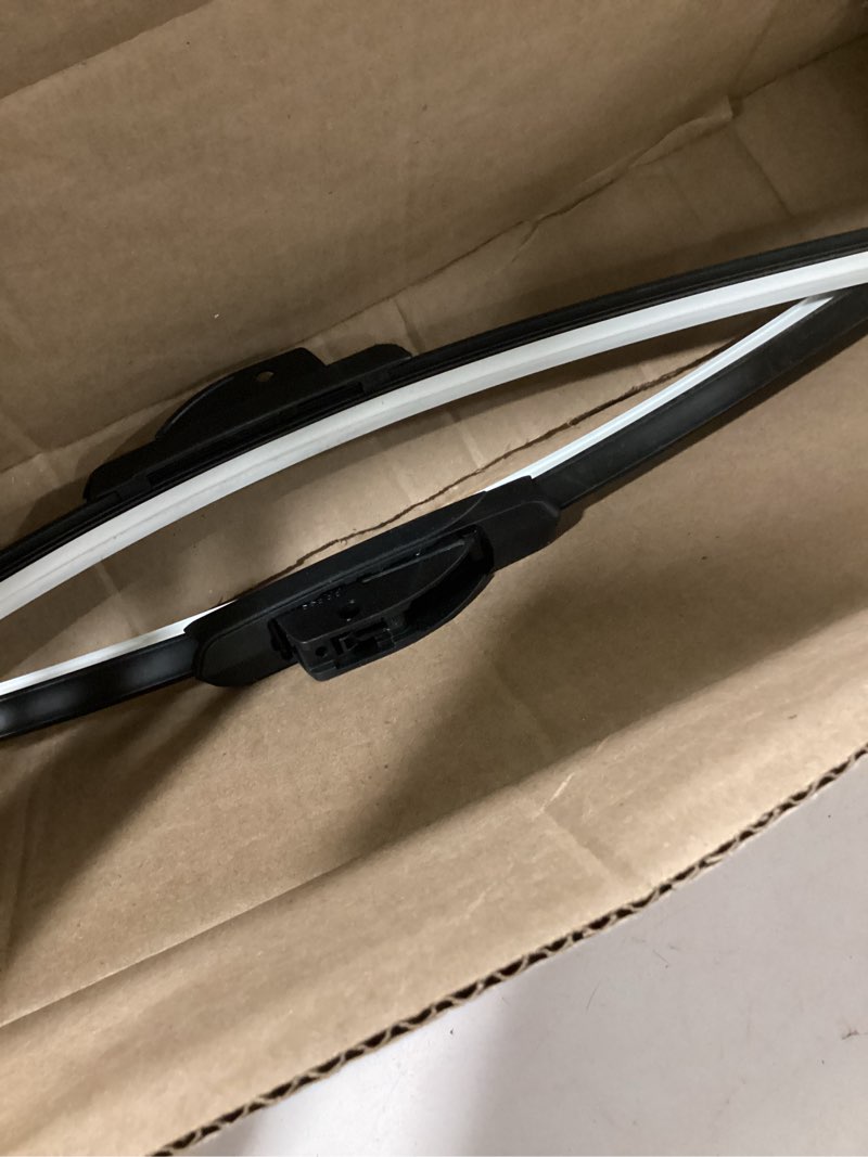 Condition photo showing As Is for Michelin 19-2624SUBA Stealth Ultra Twin Pack 26 &24 inch Wiper Blade Fits Select Honda, Ford, Buick, Mercedes-Benz, Hyundai, Freightliner, Dodge, Acura,  (2 Pack)