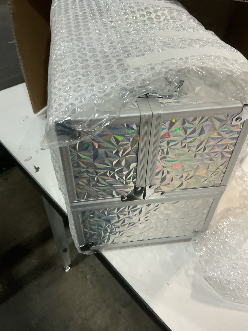 Condition photo showing New/Like New for frenessa makeup case cosmetic train case organizer 11.8 inch large makeup box travel storage make up train carrying case with 6 trays locking hard vanity storage glitter silver