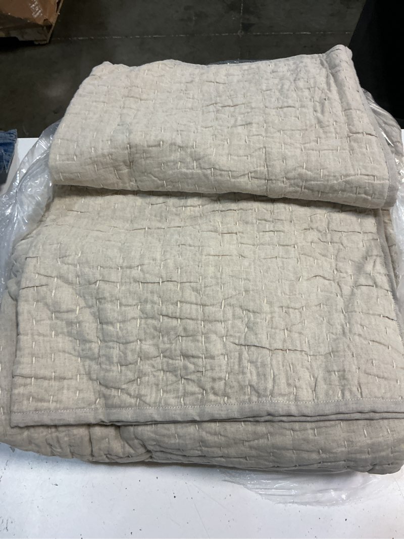 Condition photo showing Good Condition for quince european linen cotton stitch quilt set, king/cal king, natural
