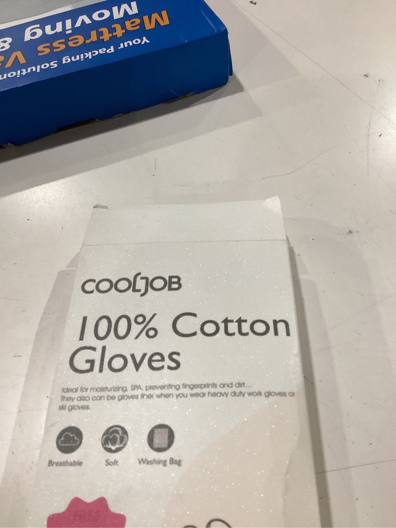 Condition photo showing New/Like New for Cooljob 100% cotton gloves size L 3 pair