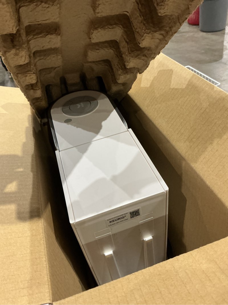 Condition photo showing Good Condition for keurig k-slim single serve k-cup pod coffee maker, multistream technology, 3 brew sizes, slim and sleek design, 46oz removable reservoir, white