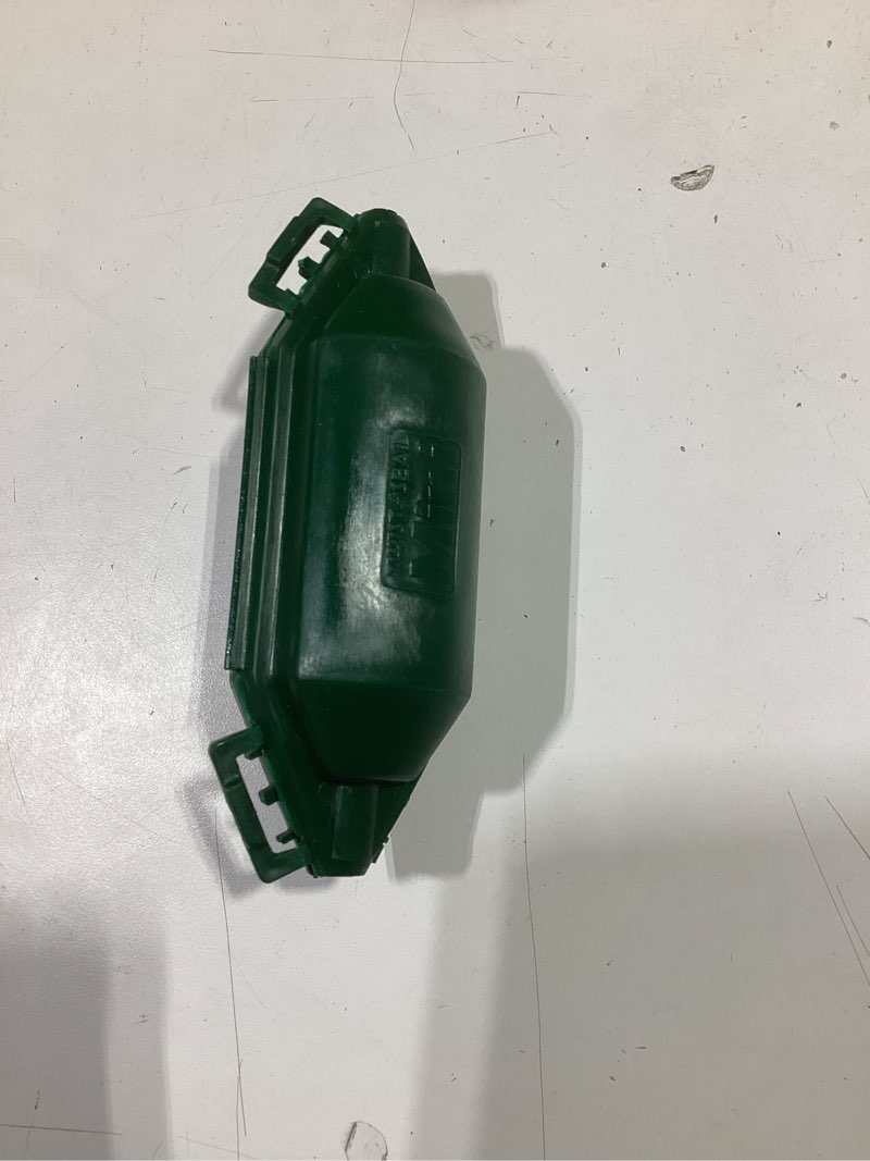 Condition photo showing Good Condition for Twist and Seal Plastic Cord Organizer