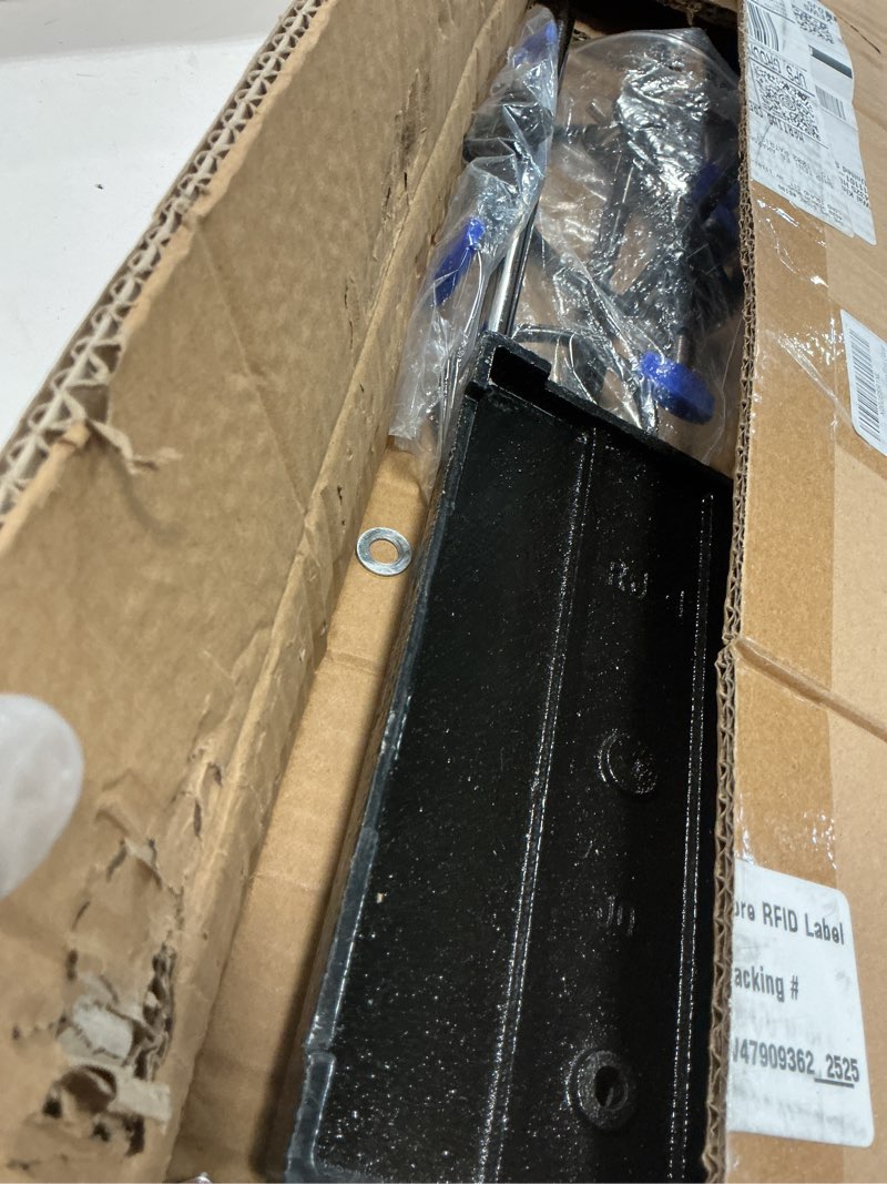 Condition photo showing Good Condition for QWORK Heavy Duty Laboratory Stands Support Set, 24" Metal Support Bracket Ring Stand, Cast Iron Base (8.6" x 5.5" 3.3lbs), Rod (24" L), 2 Retort Rings (Dia. 2.4"/3.5") and 1 Flask Clamp