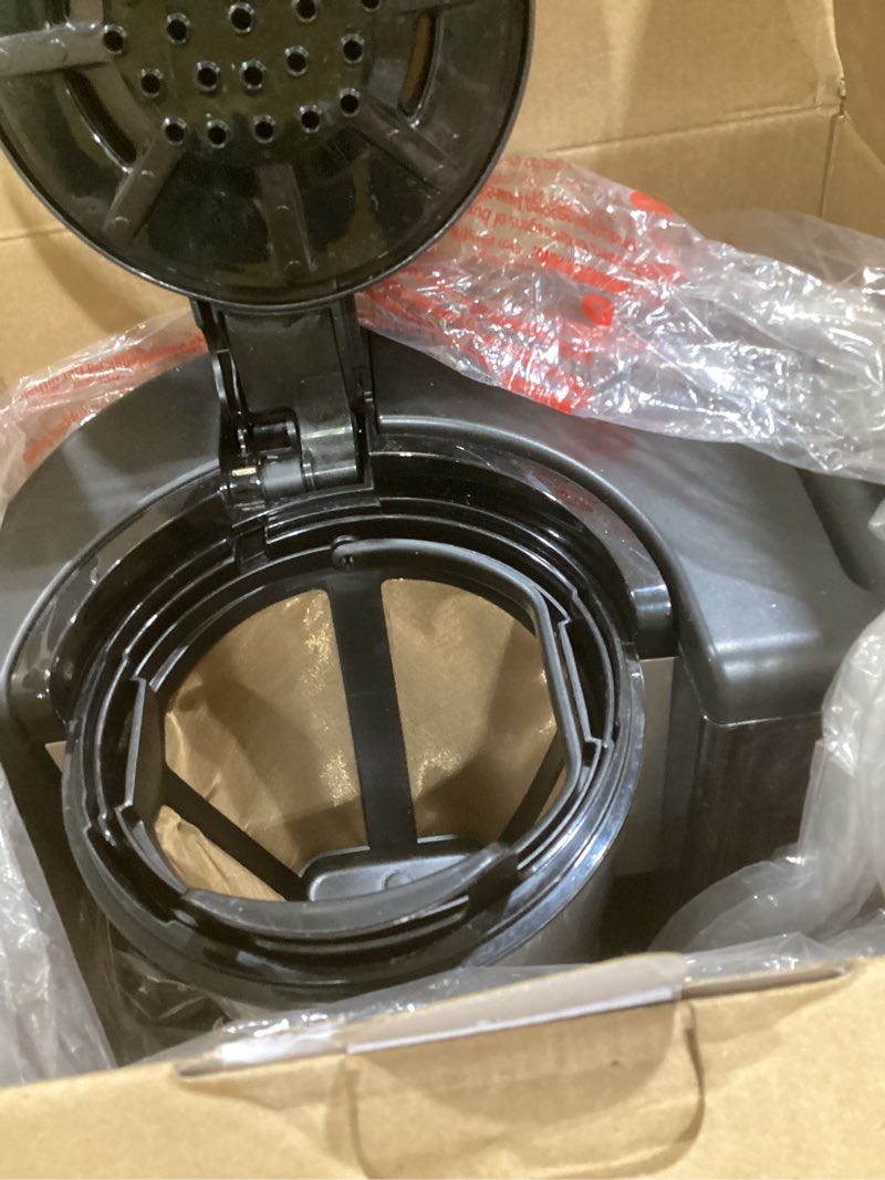 Condition photo showing Good Condition for ninja 12-cup programmable coffee brewer, 2 brew styles, adjustable warm plate, 60oz water reservoir, delay brew - black/stainless steel
