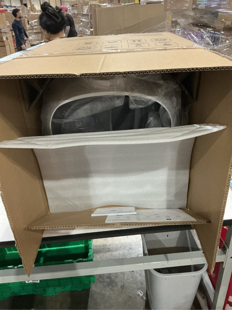 Condition photo showing Good Condition for open top automatic litter box, odor control, ready to use, self cleaning litter box, large capacity with app control and safety sensor, ellenpent, with trash bags/waterproof mat/litter mat