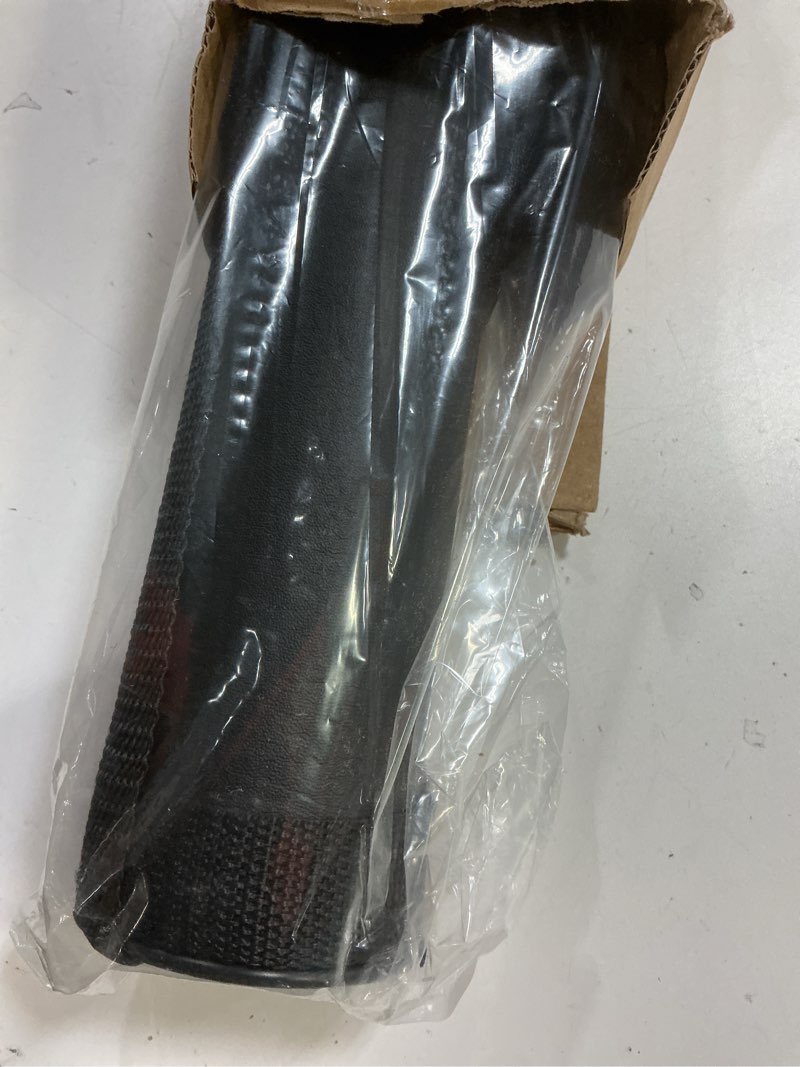 Condition photo showing Good Condition for Carbon Fiber Pool Cue Stick 12.5mm Rainbow Tip Low Deflection Pool Stick with Uni-loc Pin Joint and Extension Pool Stick-20 oz Royal Blue-Pro