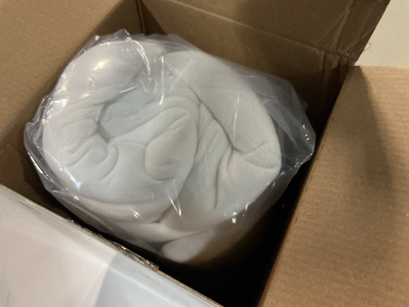 Condition photo showing New/Like New for touchat faux fur throw blanket, luxury 1000gsm ultra thick warm rabbit blanket for couch bed sofa, 3d checkered pattern soft winter heavy minky fluffy blankets for women christmas birthday gift, white white throw-50''*60''