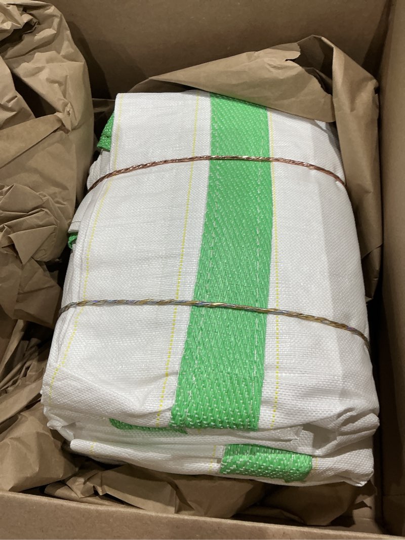 Condition photo showing Good Condition for grass bag with a capacity of 18 cubic feet (135 gallons), 30 x 30 x 35 inches