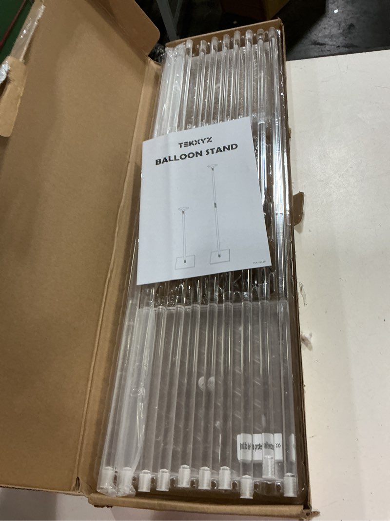 Condition photo showing Good Condition for tekxyz 23.6 inch height clear acrylic balloon stand for table centerpiece decoration, set of 10 23.6inch 10 pack