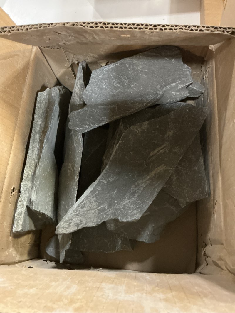 https://lotting-media.assets.bidfta.com/lotting_2cb98c47-676e-4bce-bd90-d60a13a79efd
