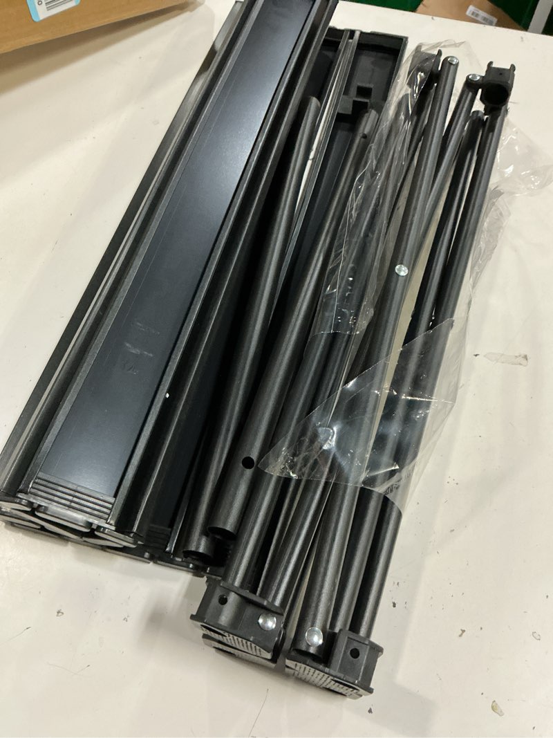 https://lotting-media.assets.bidfta.com/lotting_2cbd8e14-f7a3-4ef2-8a3d-b9eae963bf9d