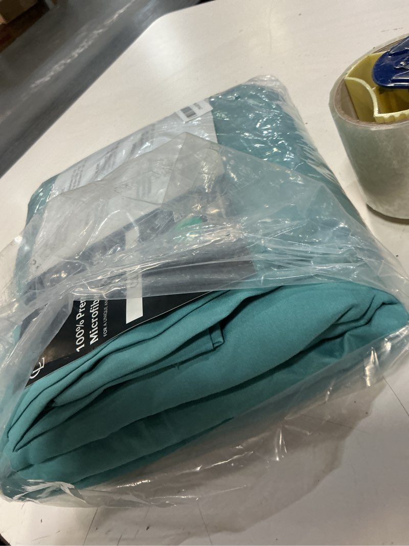 Condition photo showing Good Condition for luxclub 4 pc queen sheet set, breathable luxury bed sheets, deep pockets 18" wrinkle free cooling sheets machine washable hotel bedding silky soft - teal queen 13 - teal queen