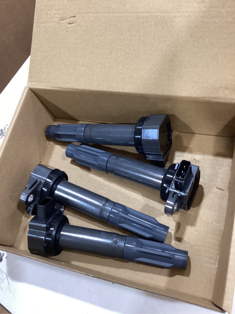 Condition photo showing Good Condition for kax ignition coil 4 packs uf668 fit for subaru legacy 2010-2012 2.5l, outback 2010-2012 2.5l h4 4*uf668 coil pack