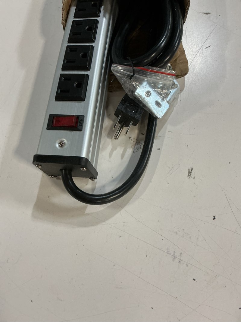 Condition photo showing Good Condition for oviitech 16 outlets heavy duty metal socket power strip,15-foot long extension cord with circuit breaker. mounting brackets included, workshop/industrial use, etl certified, black