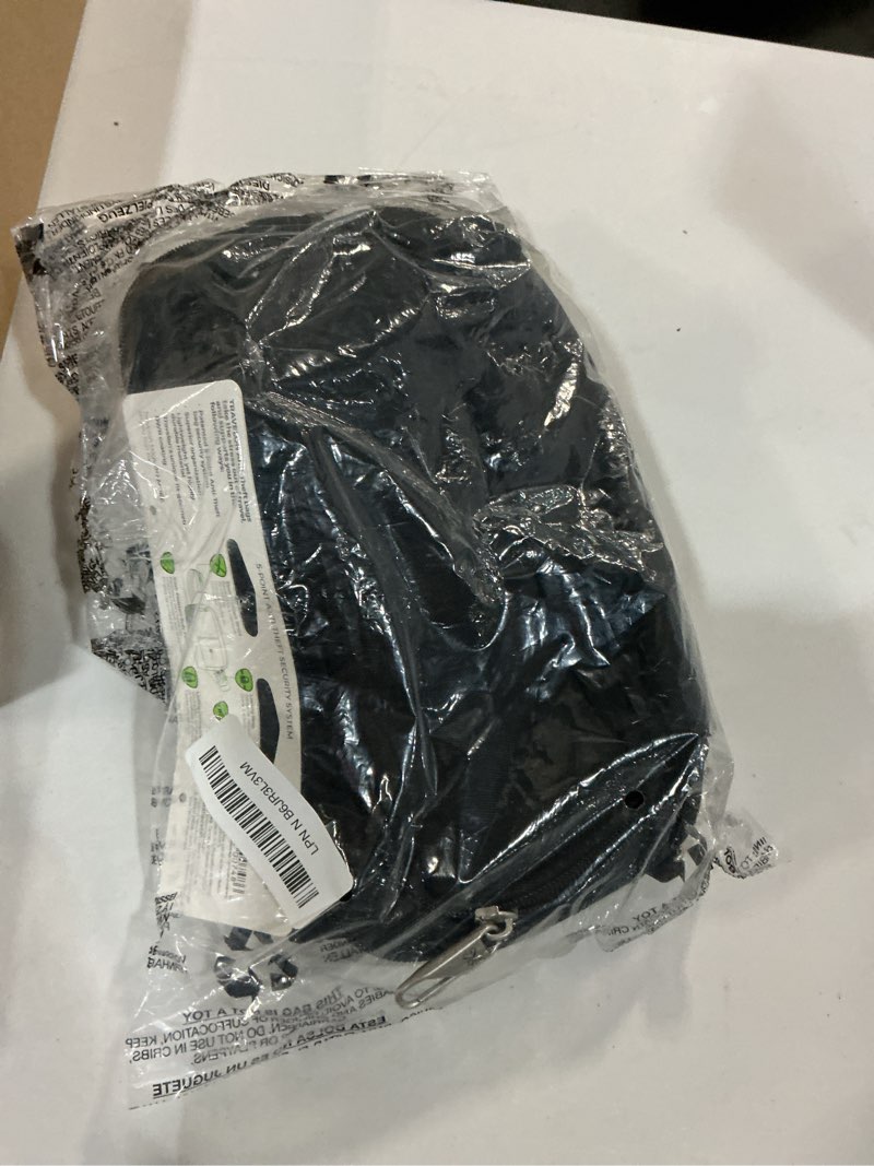 Condition photo showing New/Like New for travelon anti-theft classic waist pack one size black