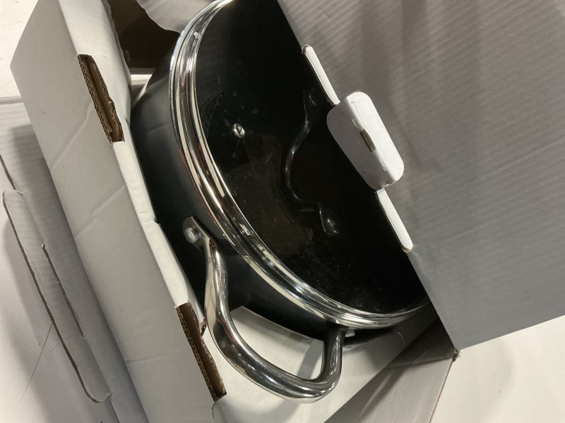 Condition photo showing Good Condition for bezia 6 quart cooking pot, non stick induction stock pots with lid, all stove compatible, 6 qt aluminum soup/stew pot for small households, grey