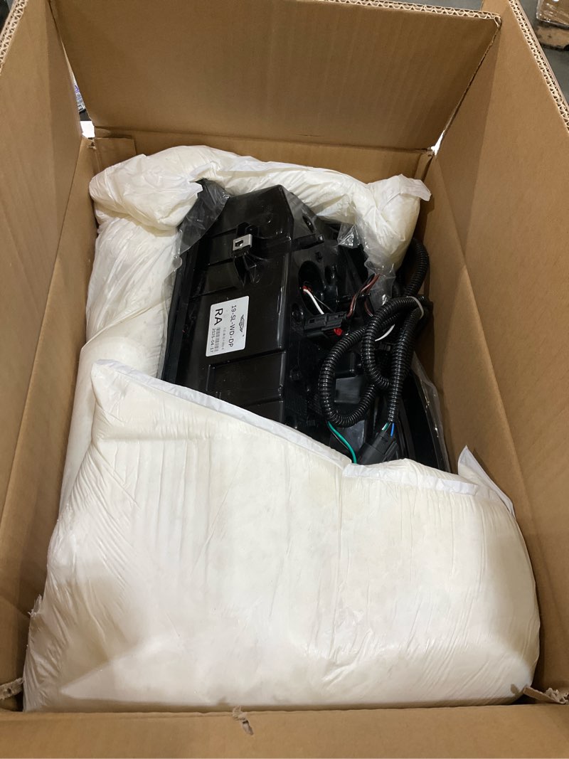 dasbecan right passenger side tail light assembly rear lamp halogen type compatible with 2019-2023 2