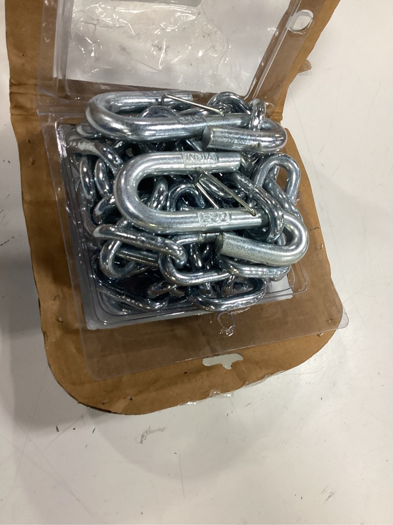 Condition photo showing Good Condition for 40 in. towing safety chains with s hooks - 5,000 lb. capacity