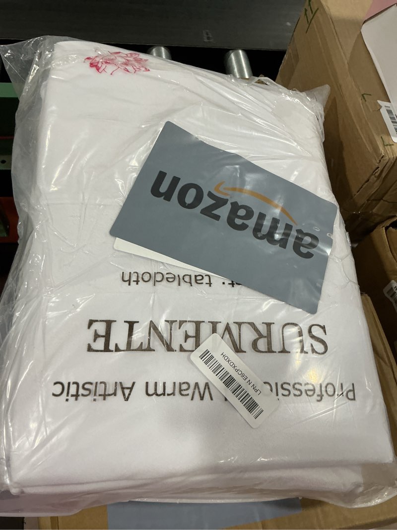 Condition photo showing Good Condition for surmente 120 inch round tablecloths -5 pack white round table cloths, polyester fabric table covers for weddings, banquets, or restaurants 120 round, 5 pack white